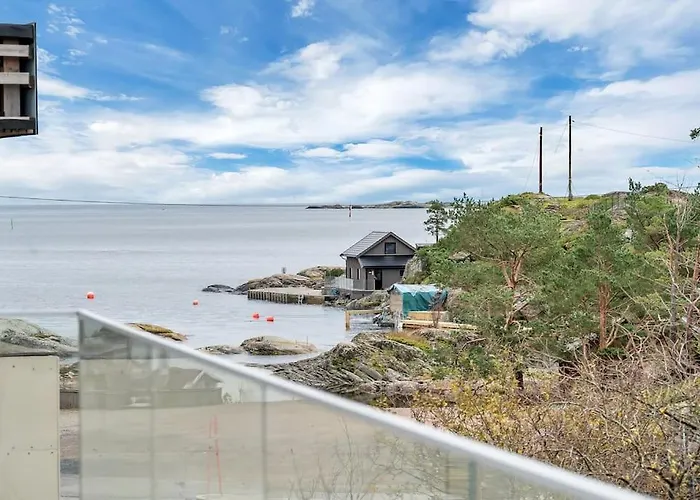 Villa Ved & Svaberg *